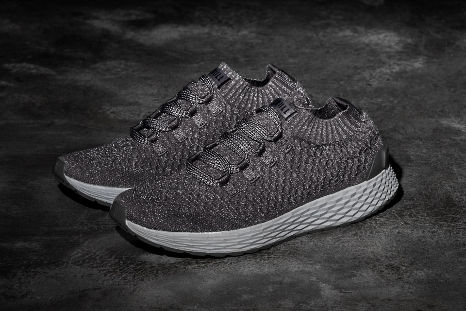 NOBULL Men's Knit Runner Dark Grey Reflective