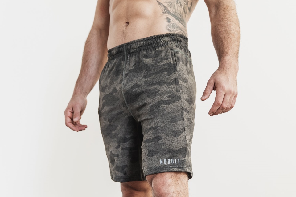 NOBULL Men's Lightweight Knit Short 9" (Camo) Dark