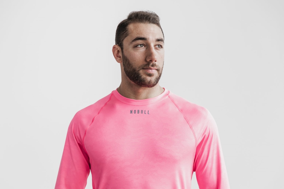 NOBULL Men's Lightweight Textured Long Sleeve Tee (Neon Camo) Pink