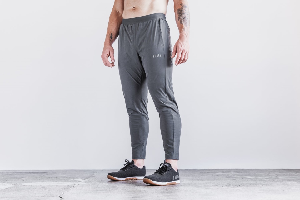 NOBULL Men's Lightweight Woven Jogger Dark