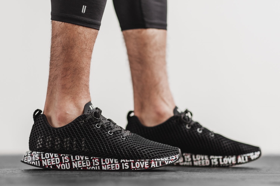 NOBULL Men's Mesh Runner All You Need Is Love Black