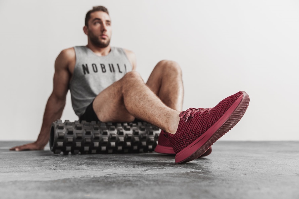 NOBULL Men's Mesh Runner Maroon