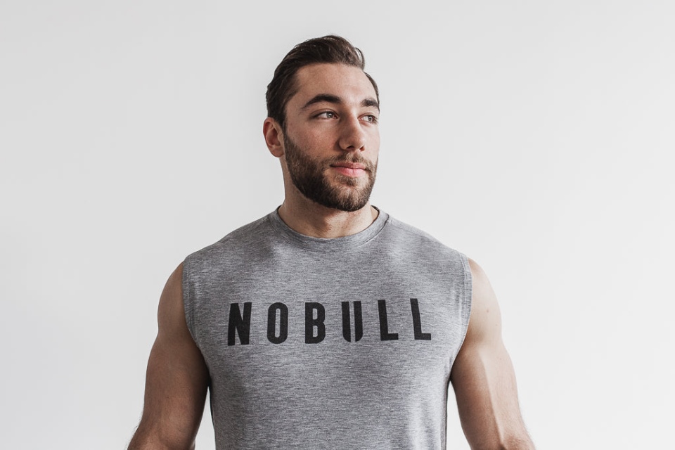 NOBULL Men's Sleeveless Tee (Classic Colors) Grey