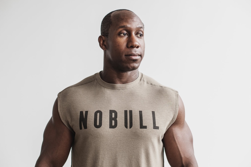 NOBULL Men's Sleeveless Tee (Classic Colors) Rock