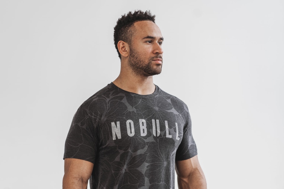 NOBULL Men's Tee (Hibiscus) Charcoal