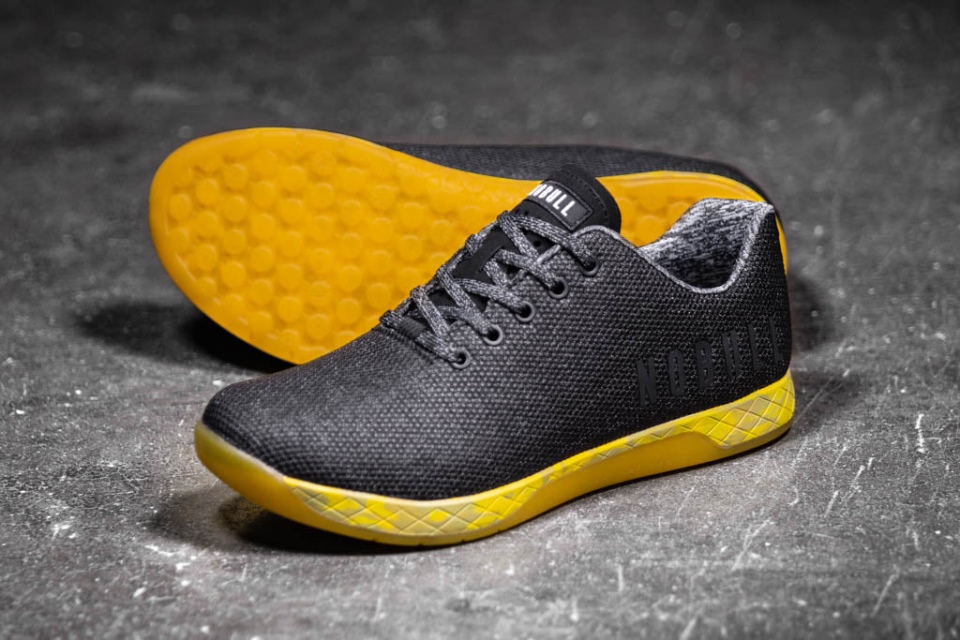 NOBULL Men's Trainer Black Heather Yellow