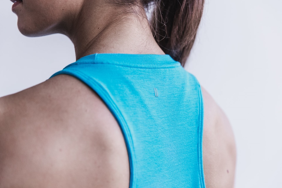 NOBULL Women's High-Neck Tank (Neon) Blue