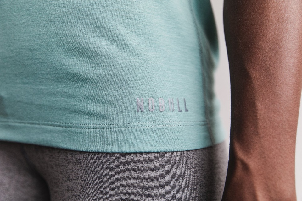 NOBULL Women's High-Neck Tank (Seasonal Color) Oil Blue