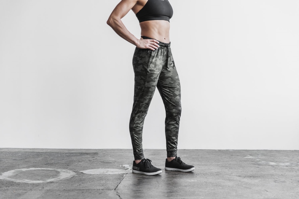 NOBULL Women's Jogger (Camo) Charcoal