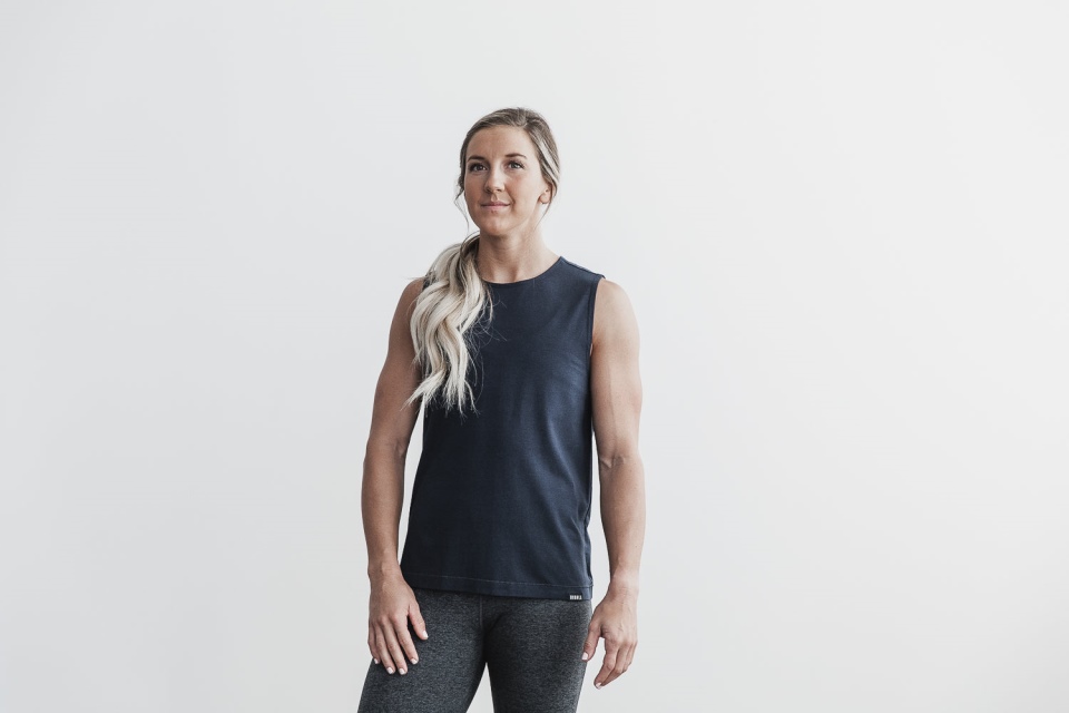 NOBULL Women's Lightweight Sleeveless Tee Ink