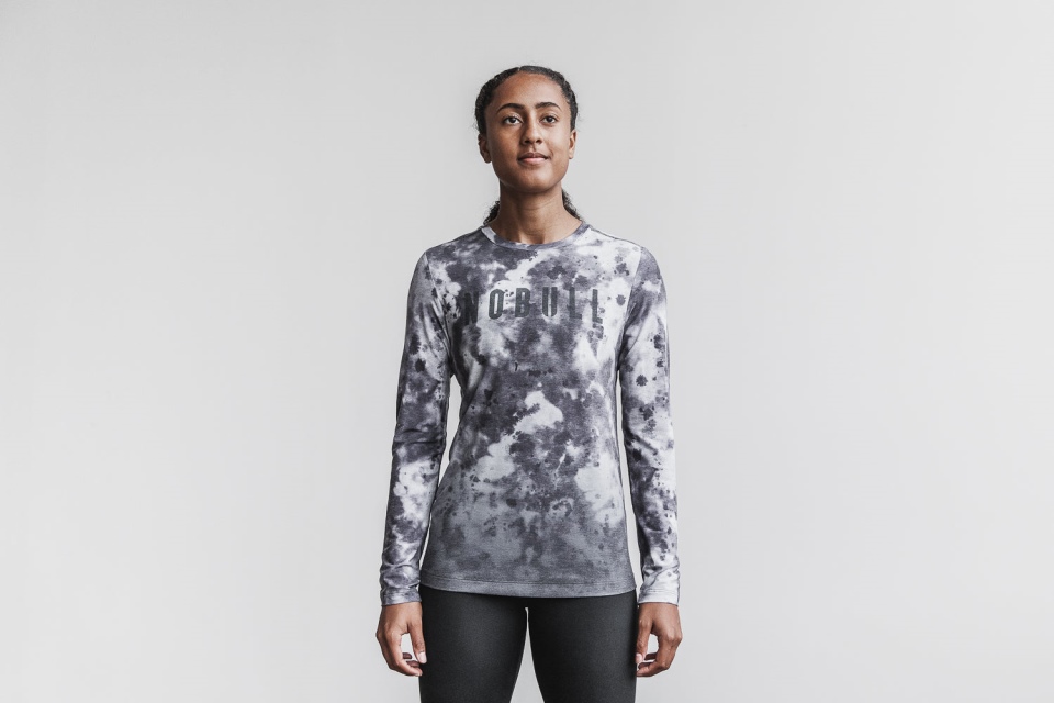 NOBULL Women's Long Sleeve Tee (Dip-Dye) White & Black