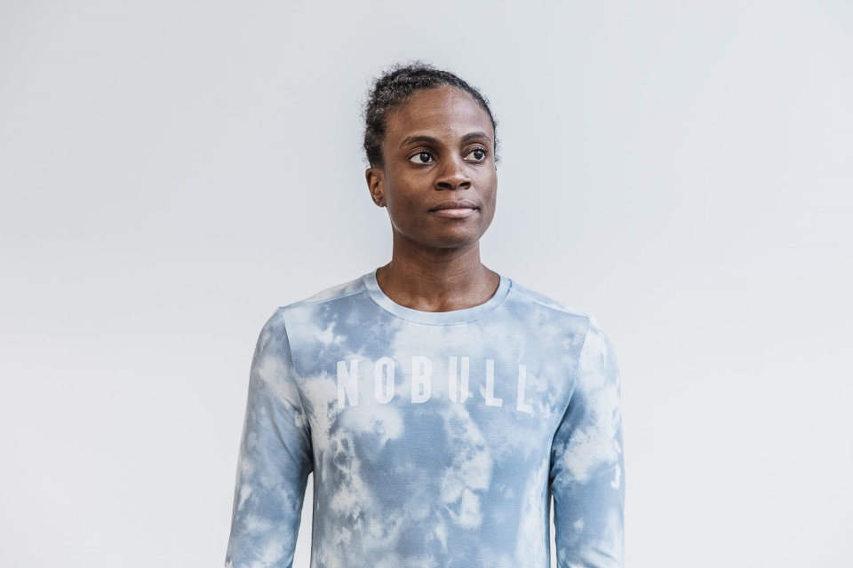 NOBULL Women's Long Sleeve Tee (Tie-Dye) Ice