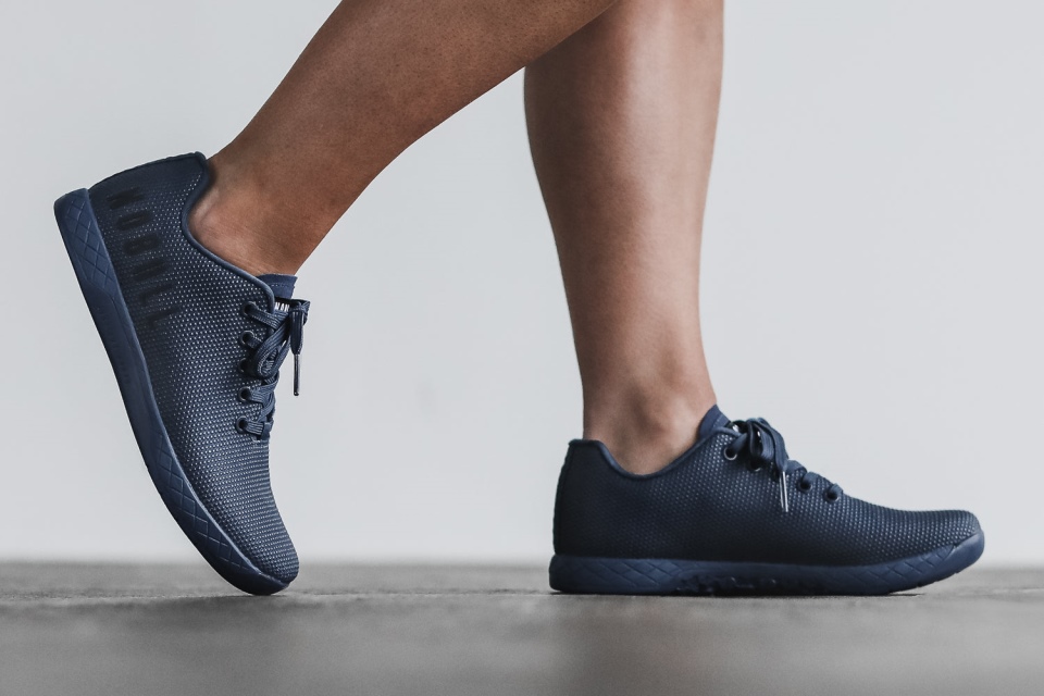 NOBULL Women's Trainer Navy